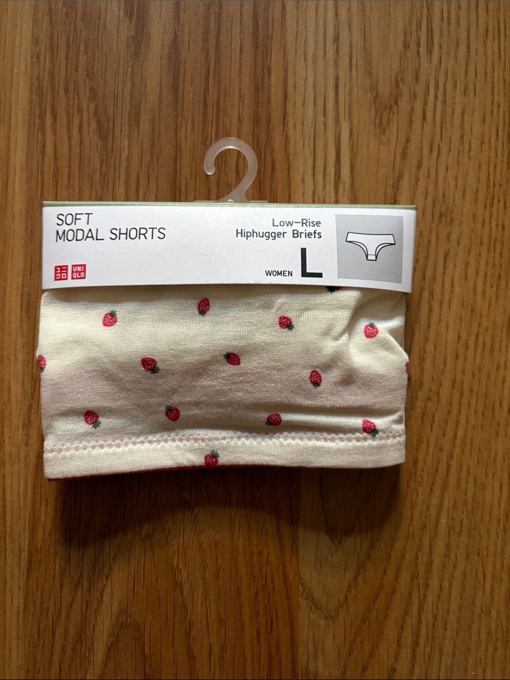 Uniqlo Women’s Hiphugger Briefs | Strawberry